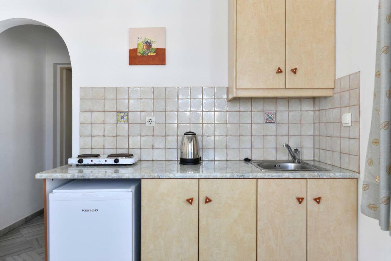 Hara Studios And Apartments Νάουσα Εξωτερικό φωτογραφία